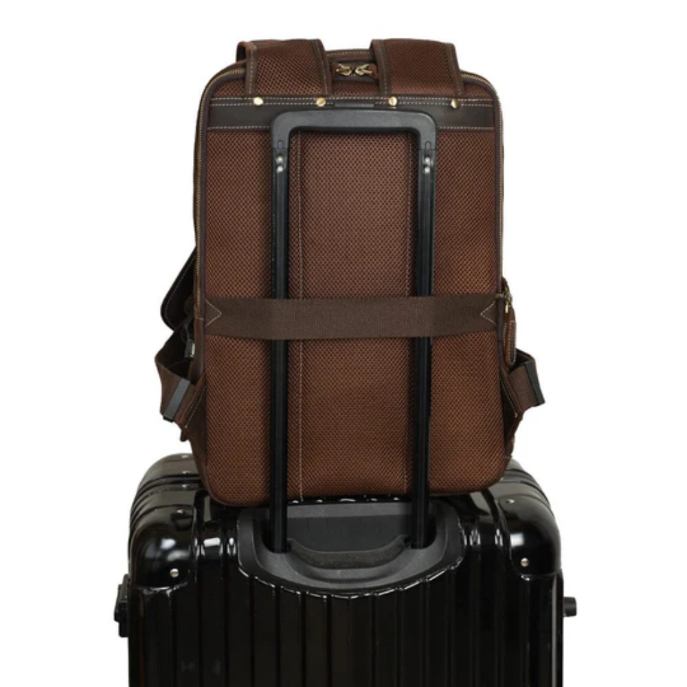 Crazy Horse Leather Backpack | Klausberg