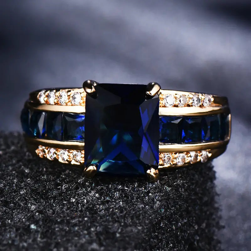 Casilla Blue Mountain Gold Ring