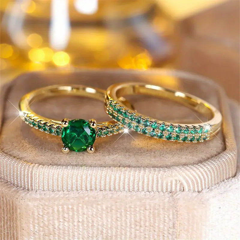 Serena Emerald Double Ring Gold Jewelry Set