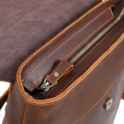 ITHYA - Small Leather Backpack