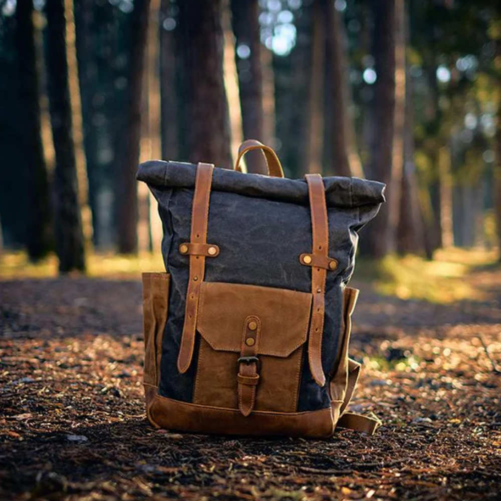 ROVIK – Waxed Canvas Flap Backpack (Unisex)