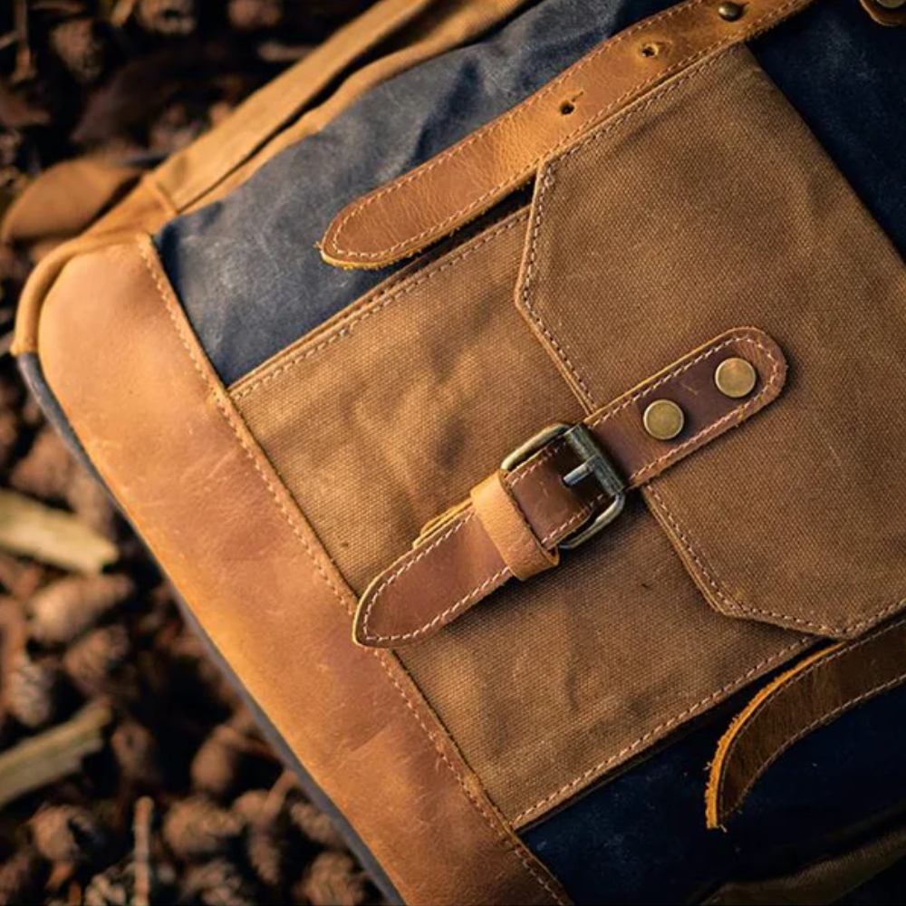 ROVIK – Waxed Canvas Flap Backpack (Unisex)