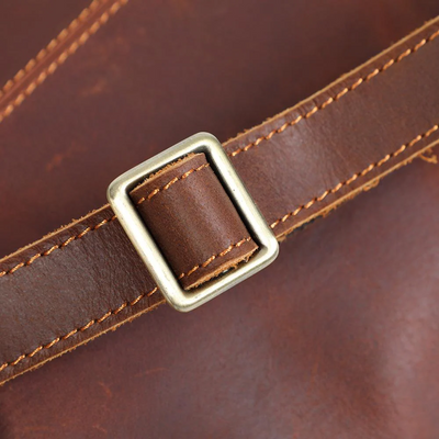 ITHYA - Small Leather Backpack