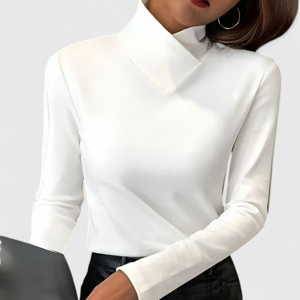 Yulienne | Elegant Turtleneck Sweater