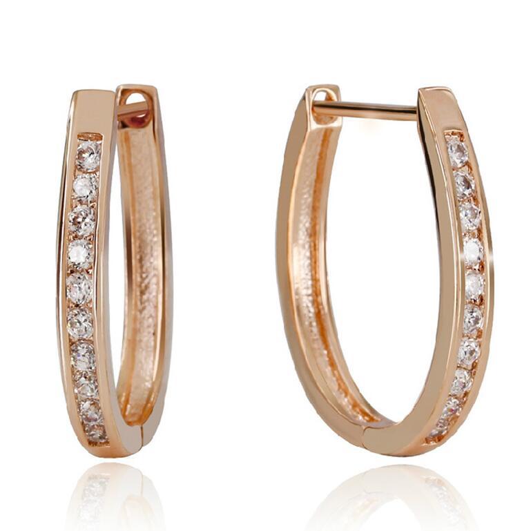 Elegant gold hoop earrings