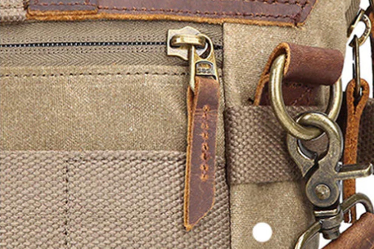 Camera Messenger Bag | Eisenberg