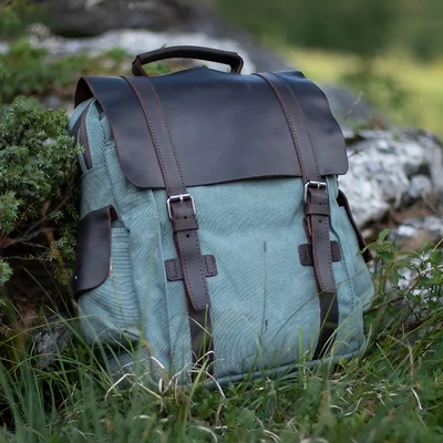 LENZIG – Men's rucksack with leather flap and laptop compartment