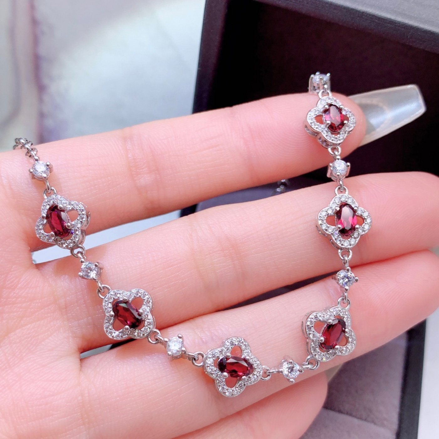 Natural garnet bracelet