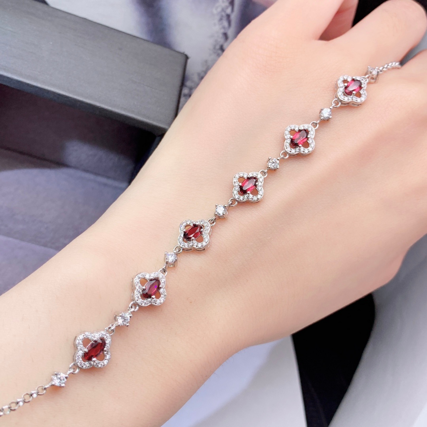 Natural garnet bracelet
