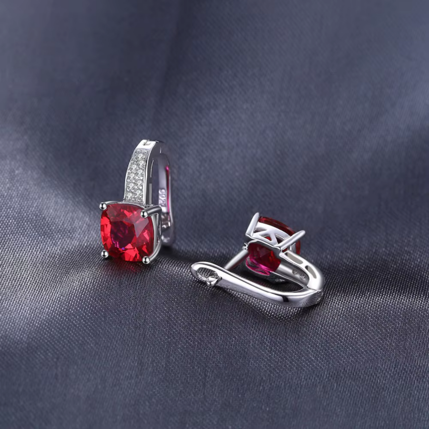 Rhodium-plated steel round ruby ​​stud earrings