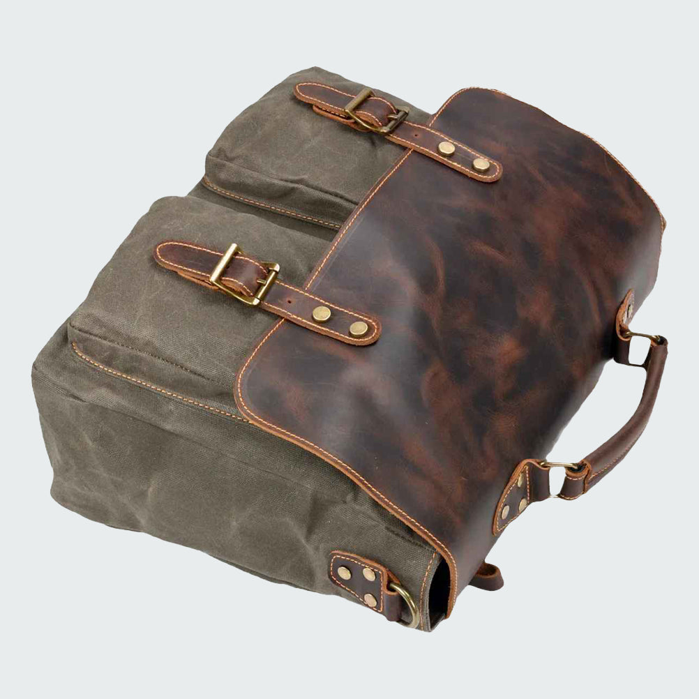 Vintage canvas messenger bag | Rheinhart