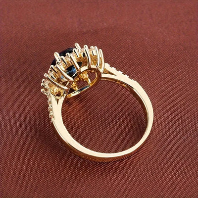 Vian sapphire gold ring
