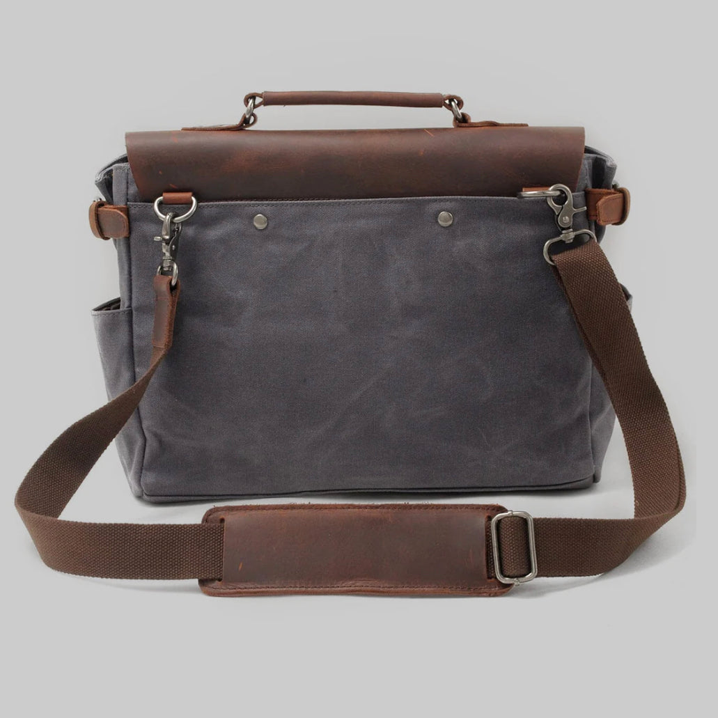 Canvas Messenger Bag | Klausburg